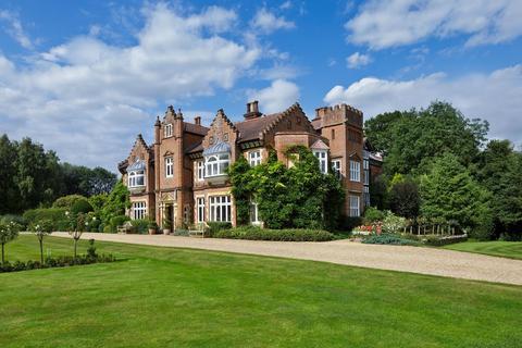 8 bedroom manor house for sale, Tasburgh