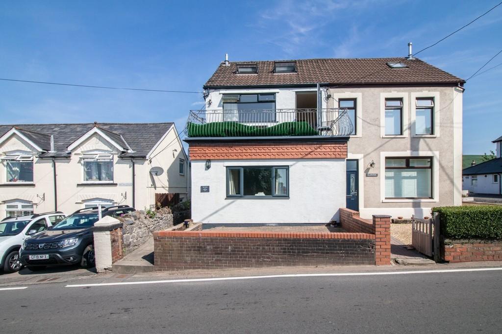 Heol Goch, Pentyrch 2 bed apartment £795 pcm (£183 pw)