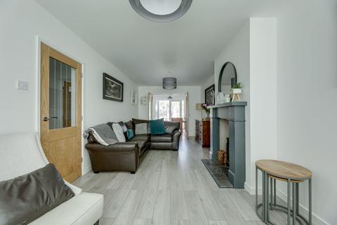 51 Aylesbury Road, Hockley Heath, Solihull, B94 6PD