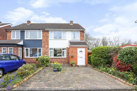 10 Castle View, Tamworth, B77 1AP