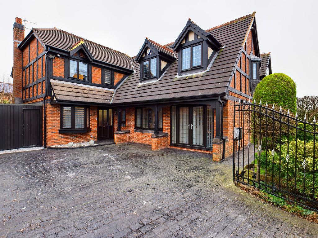 Heron Way, Blackpool, FY3 4 bed detached house £450,000