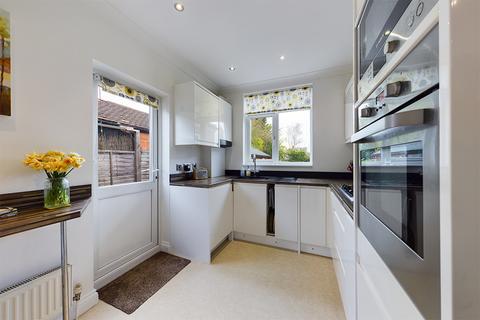 80 North View, Pinner, HA5 1PF