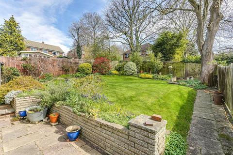 4 bedroom detached house for sale, Bench Field, South Croydon, Surrey, CR2 7HX