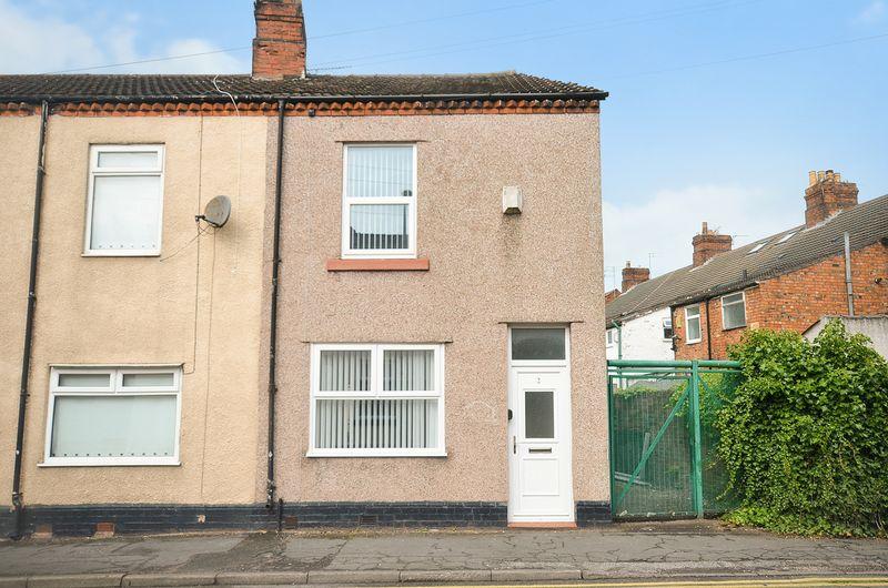 Halegate Road, Widnes 2 bed end of terrace house £95,000