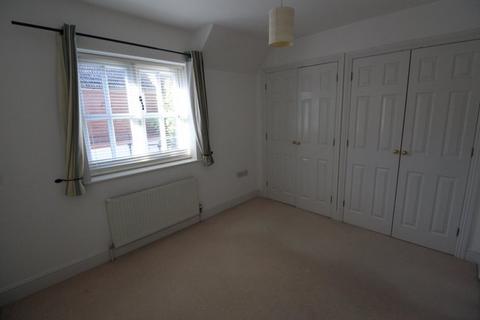 2 bedroom cottage to rent, 6a De Walden Mews, Meads