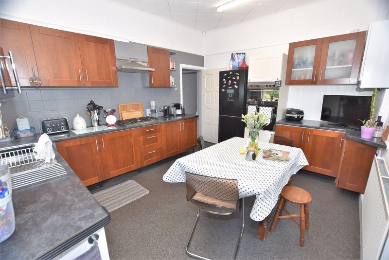 Upton Road, Moreton 4 bed detached bungalow £445,000