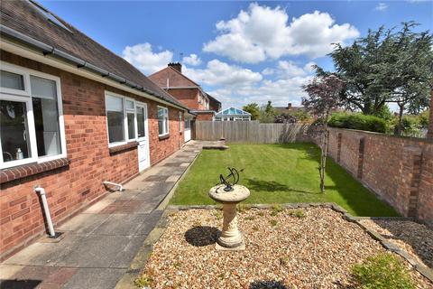 76 Carters Lane, Halesowen, B62 0BT