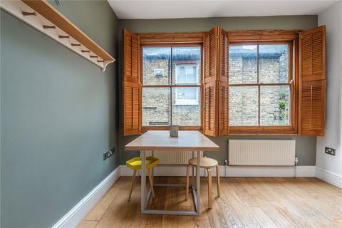 22a Belvoir Road, London, SE22 0QY