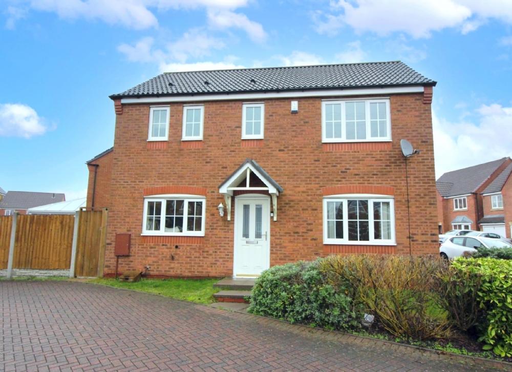 Princethorpe Road, Willenhall 3 bed detached house £250,000