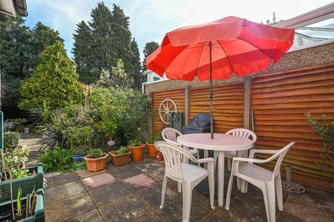 39 Rosemary Avenue, West Molesey, KT8 1QF