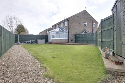 18 Briar Close, Newport, Brough, HU15 2QY