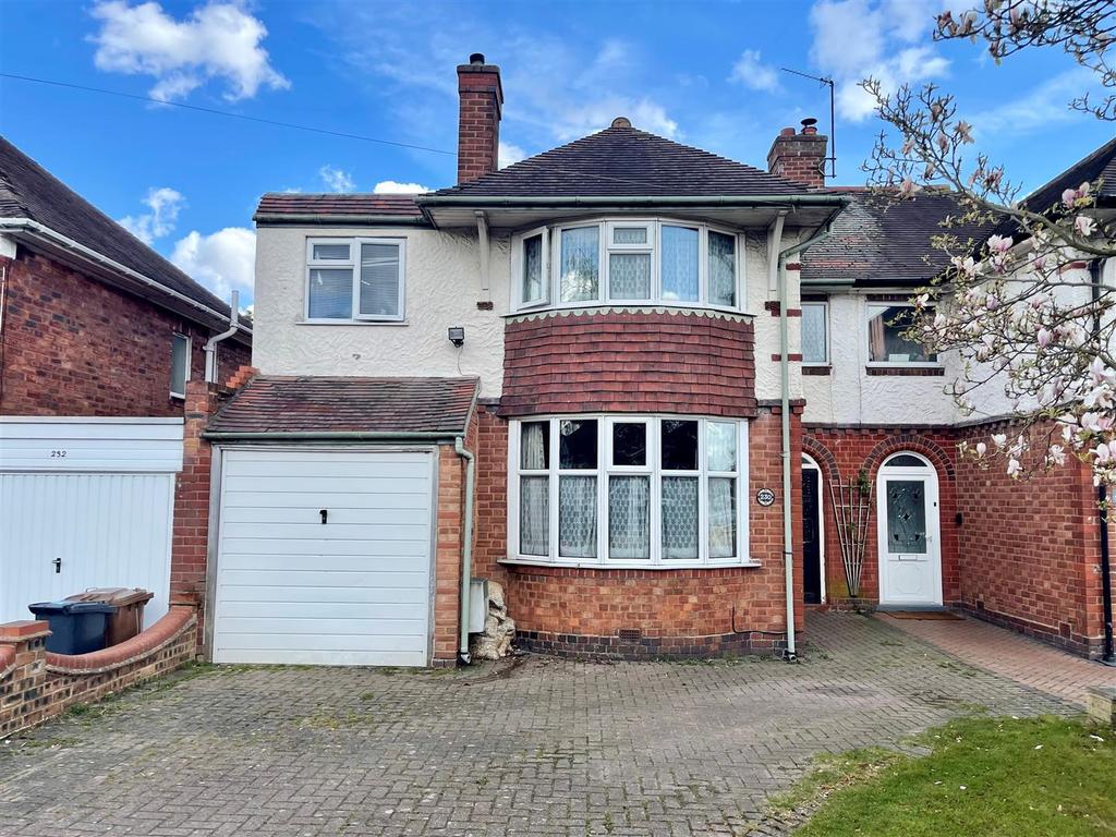 Lyndon Road, Solihull 5 bed semidetached house for sale £350,000