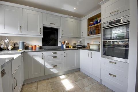 32 Back Street, Laxton, Goole, DN14 7TP