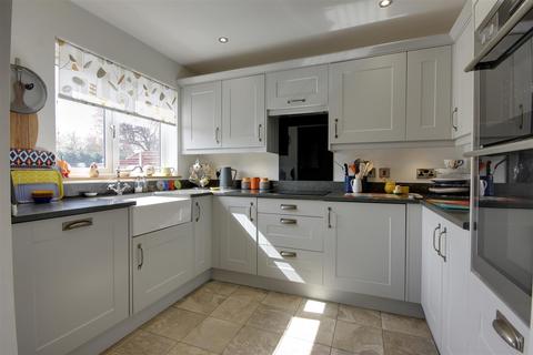 32 Back Street, Laxton, Goole, DN14 7TP