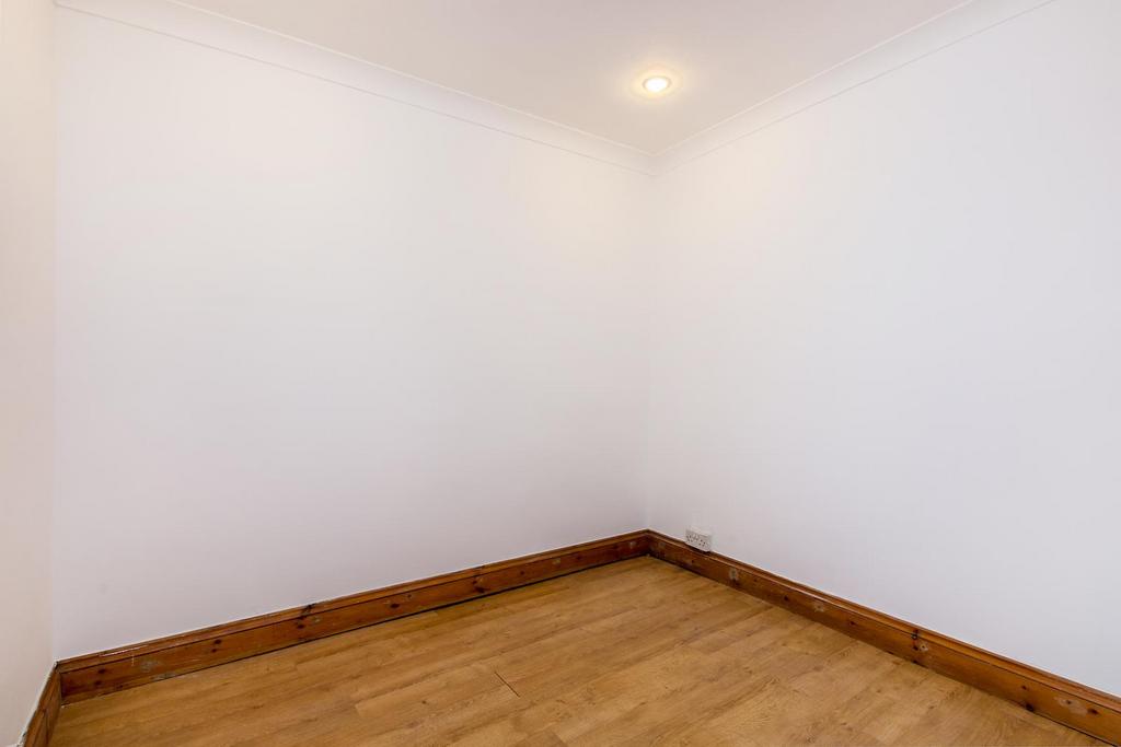 F4134 Norwood Road SE24-9.JPG