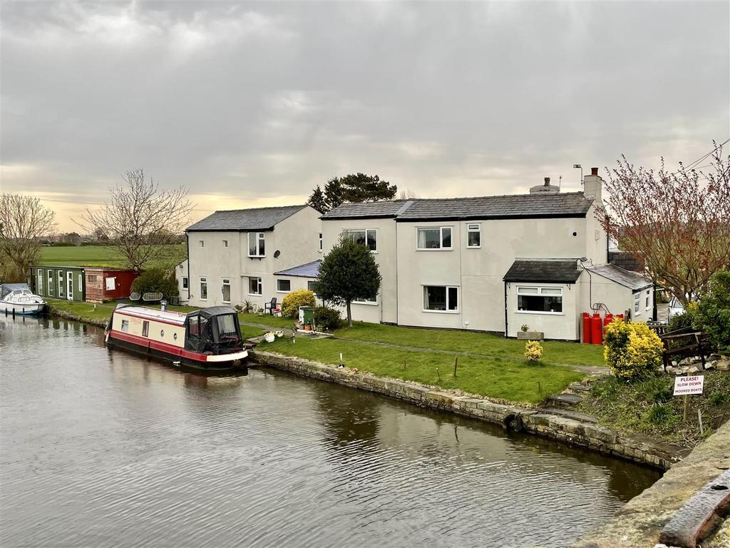 Rosemary Lane, Downholland, Ormskirk 6 bed detached house for sale £