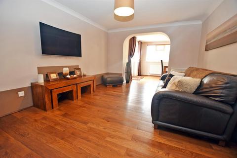 3 bedroom detached house for sale, Ten Acre Way, Rainham, Upchurch