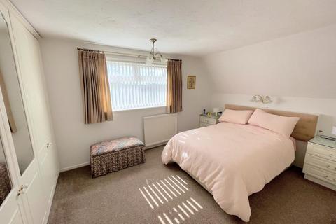 72 Cookgate, Nunthorpe, Middlesbrough, TS7 0PZ