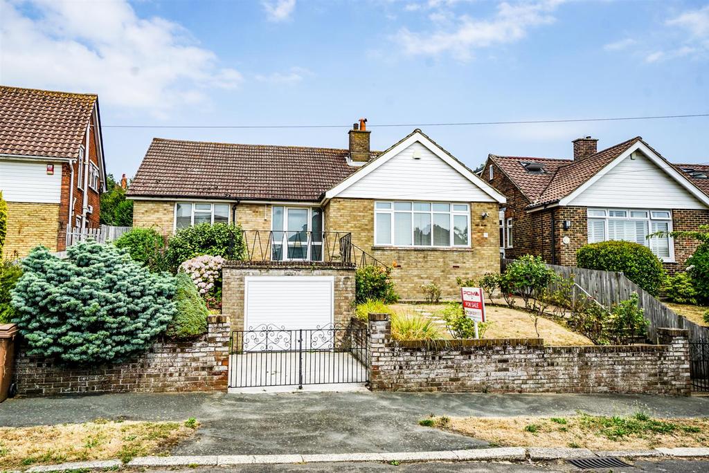 Wykeham Road, Hastings 3 bed detached bungalow £500,000