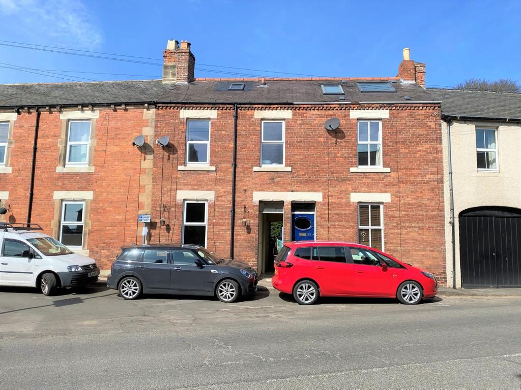 Bullers Green, Morpeth 2 bed terraced house £160,000