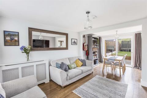 13 Gade Close, Hemel Hempstead, HP1 3LH