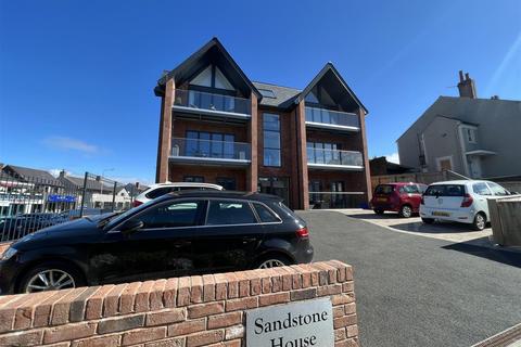 3 bedroom apartment for sale - Sandstone House, Rocky Lane, Heswall, Wirral