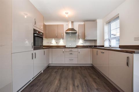 29 Petfield Drive, Anlaby, Hull, HU10 7ES