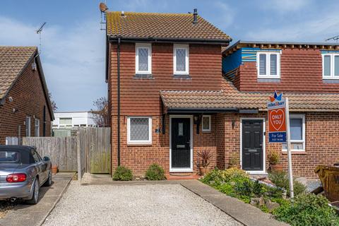 2 Rye Walk, Herne Bay, CT6 7XD