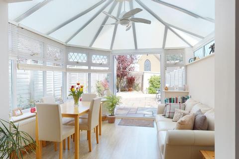 2 Rye Walk, Herne Bay, CT6 7XD