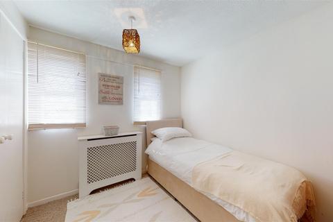 2 Rye Walk, Herne Bay, CT6 7XD