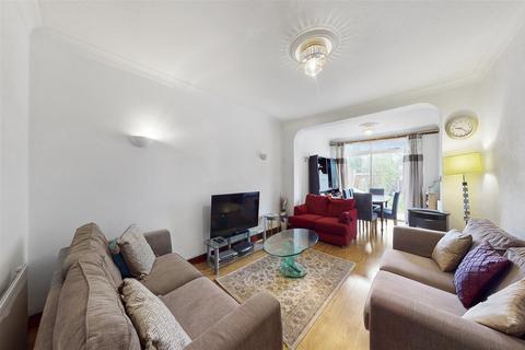 44 Abbotts Drive, Wembley, HA0 3SD