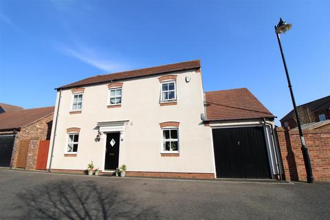 3 bedroom detached house for sale - Brackenpeth Mews, Newcastle Great Park, Newcastle Upon Tyne