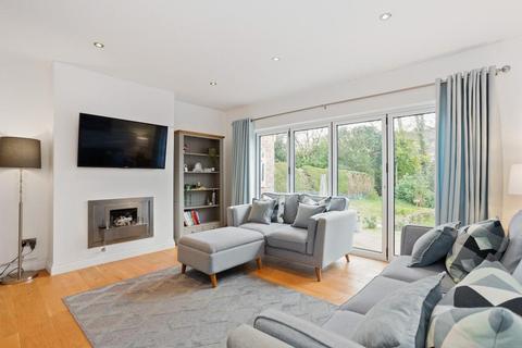 undefined, Hartlebury Way, Charlton Kings, Cheltenham