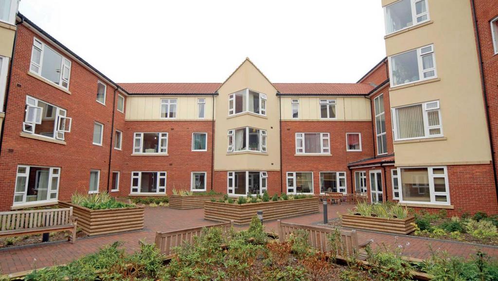 39030-anchor-hanover-northampton-place-exterior-ph