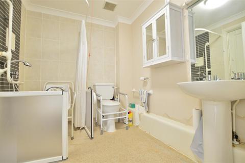 2 bedroom retirement property for sale, Northampton Avenue, Slough