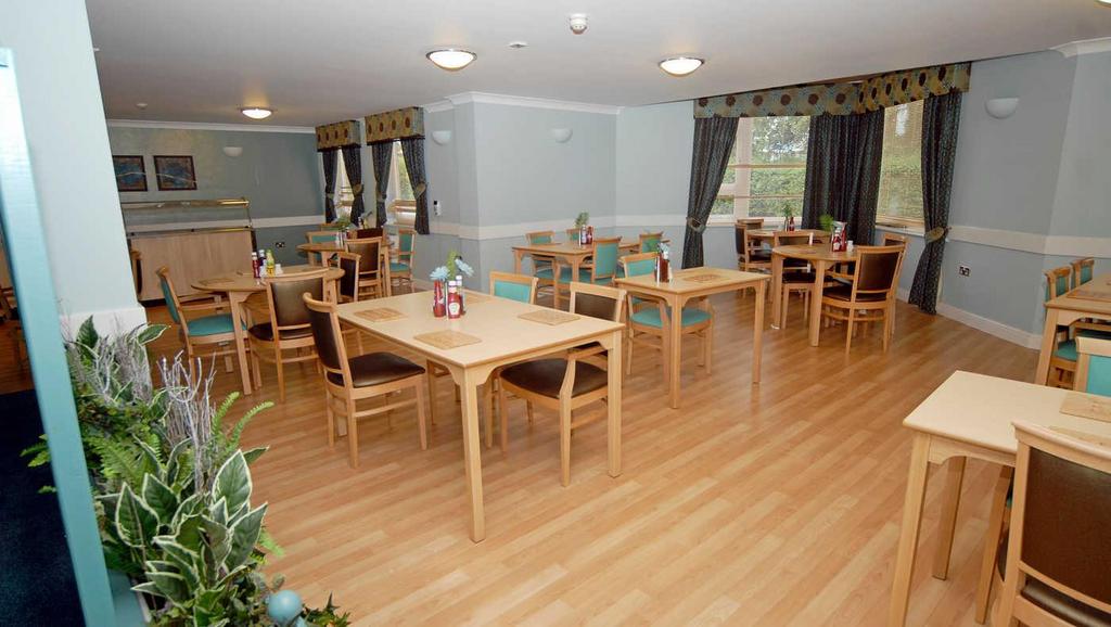 39030-anchor-hanover-northampton-place-dining-room