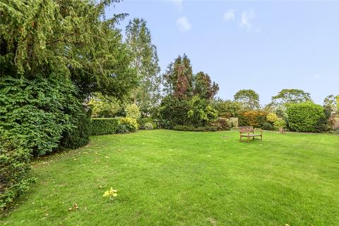 2 bedroom apartment to rent, Rydens Road, Walton-On-Thames, KT12