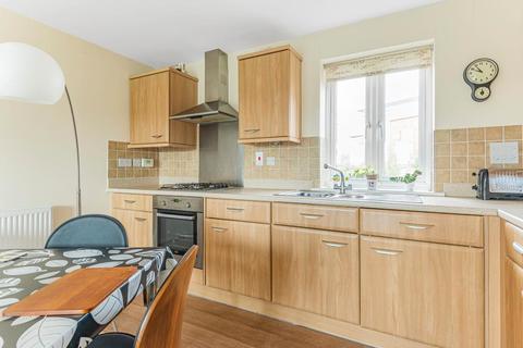 248 Sinclair Drive, Basingstoke, RG21 6AE