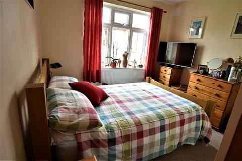 54 Amesbury Road, Feltham, TW13 5HJ