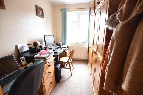 54 Amesbury Road, Feltham, TW13 5HJ