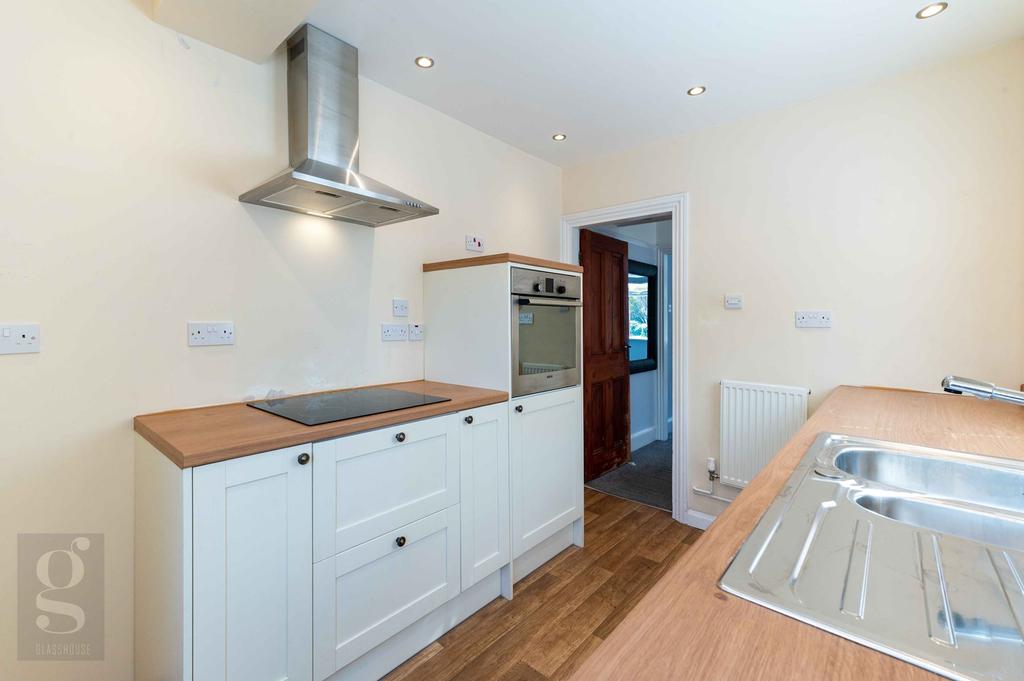 Highmore Street, Bobblestock, Hereford, Herefordshire, HR4 9PQ 2 bed