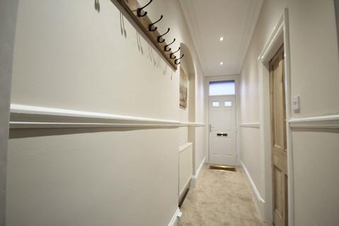 30 Abbey Walk, Halifax, HX3 0AJ