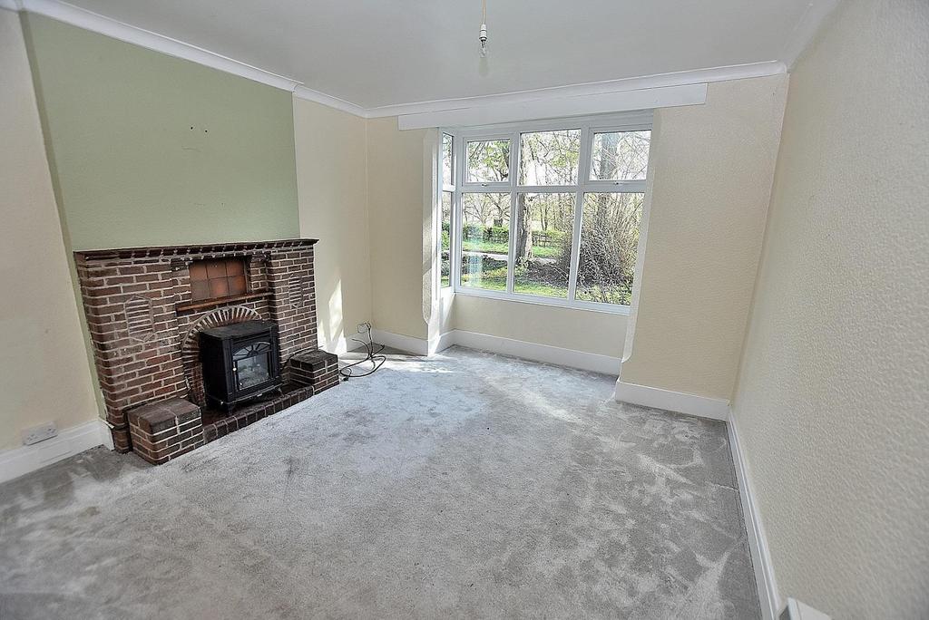 Langley Road, Wolverhampton 2 bed house £250,000