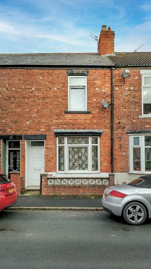 Hilda Street, Selby, North Yorkshire... 3 bed terraced house £135,000