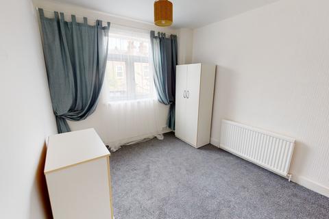 5 bedroom house share to rent - Leith Road (R3)