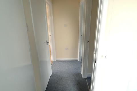 2 bedroom ground floor flat to rent, Keyford, Frome BA11