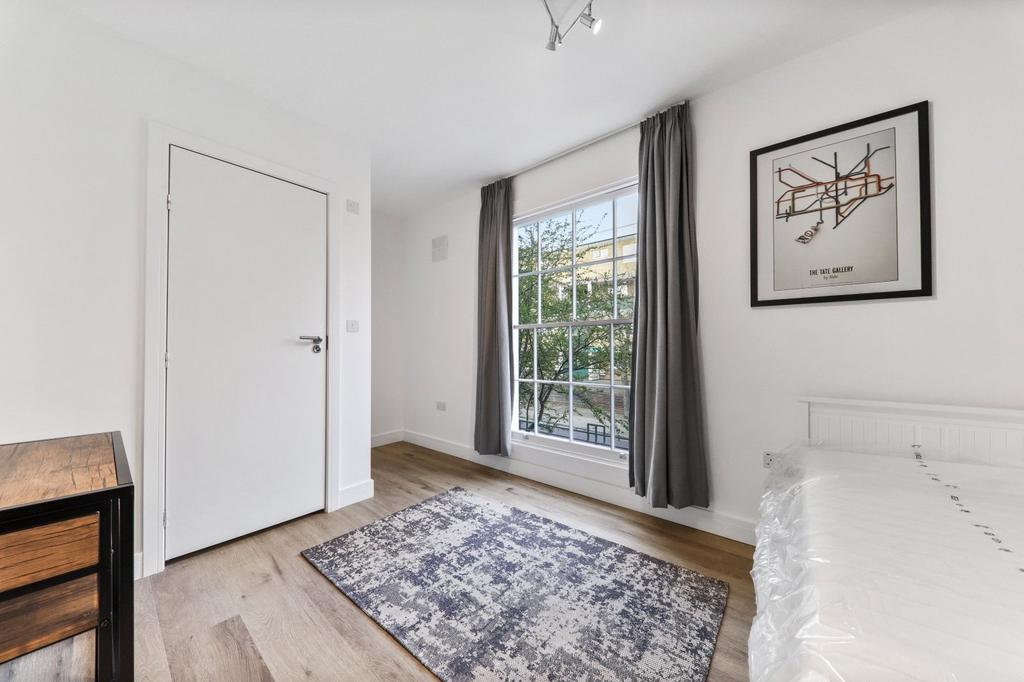 Bayham Street, London 1 bed terraced house - £1,200 pcm (£277 pw)