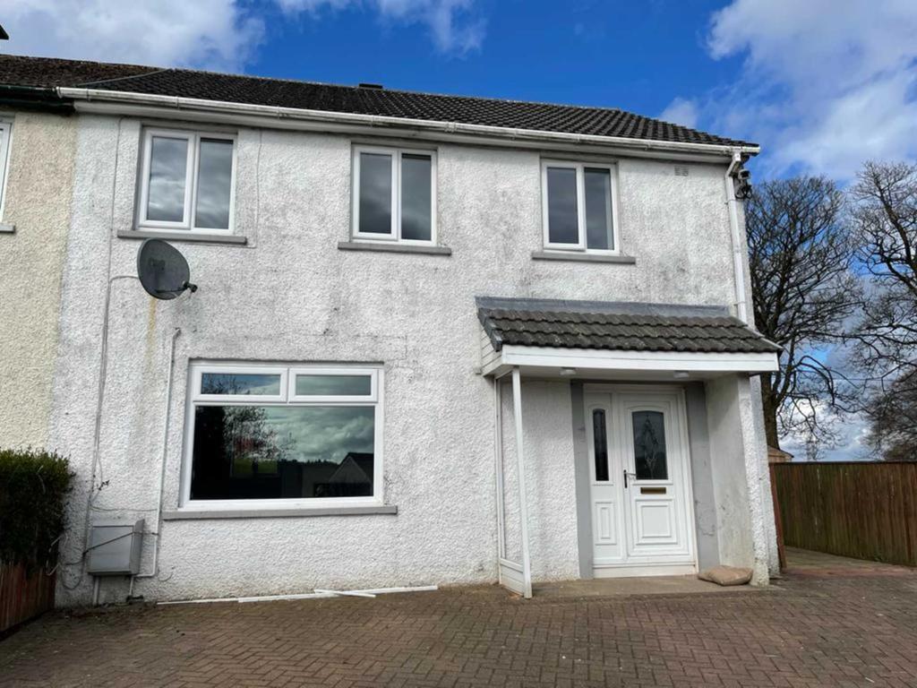 Park Road, Bridge Of Weir 3 bed semidetached house £950 pcm (£219 pw)