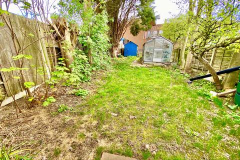 36 The Meads, Edgware, HA8 9HA