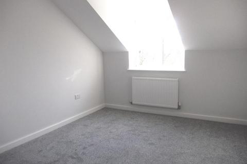 2 bedroom flat to rent, Princes Street, Rugby, CV21